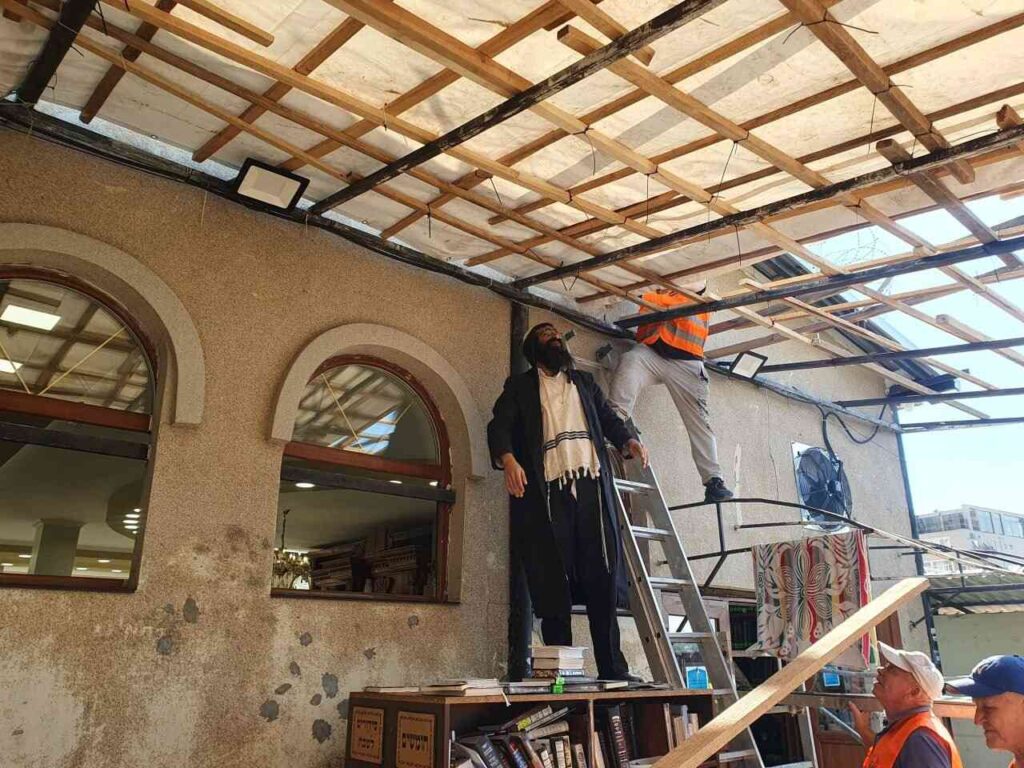 שיא ההכנות באומן: שיפוצים בציון רבי נחמן לפני ראש השנה