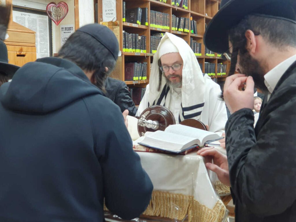 ליל הושענא רבה תשפ"ו: קריאת משנה תורה בציון רבי נחמן מברסלב באומן