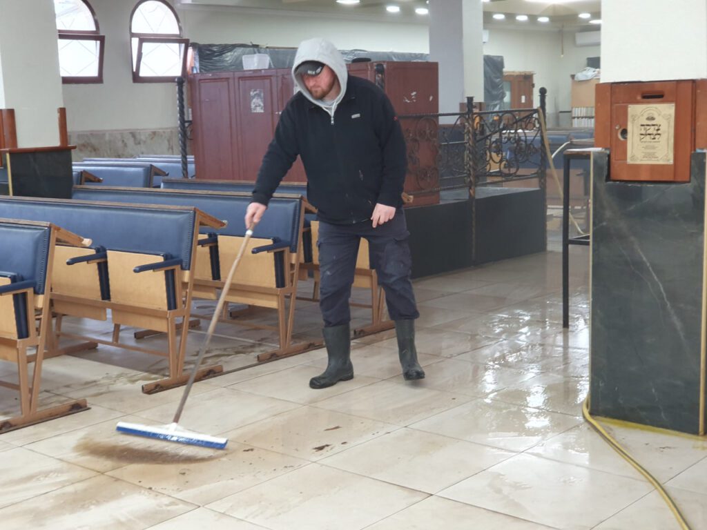 פסח באומן: היערכות לקראת חג הפסח בציון