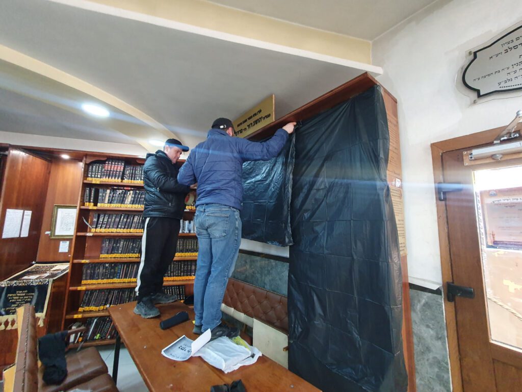 פסח באומן: היערכות לקראת חג הפסח בציון