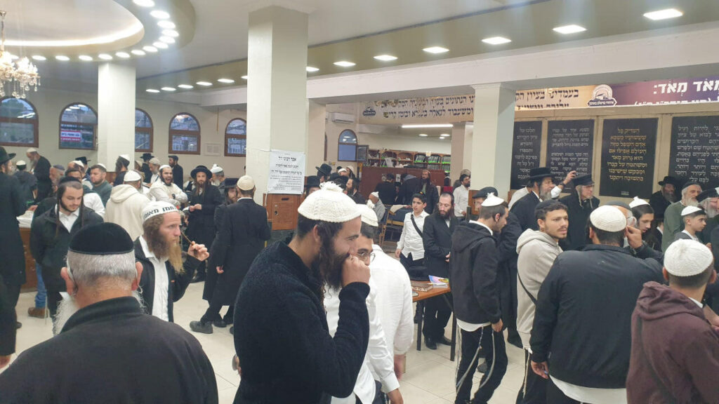 תמונות מאומן: גלריה מקיבוץ חג השבועות תשפ"ו בציון רבינו הקדוש | קרדיט צילום: בנימין גוטפרב