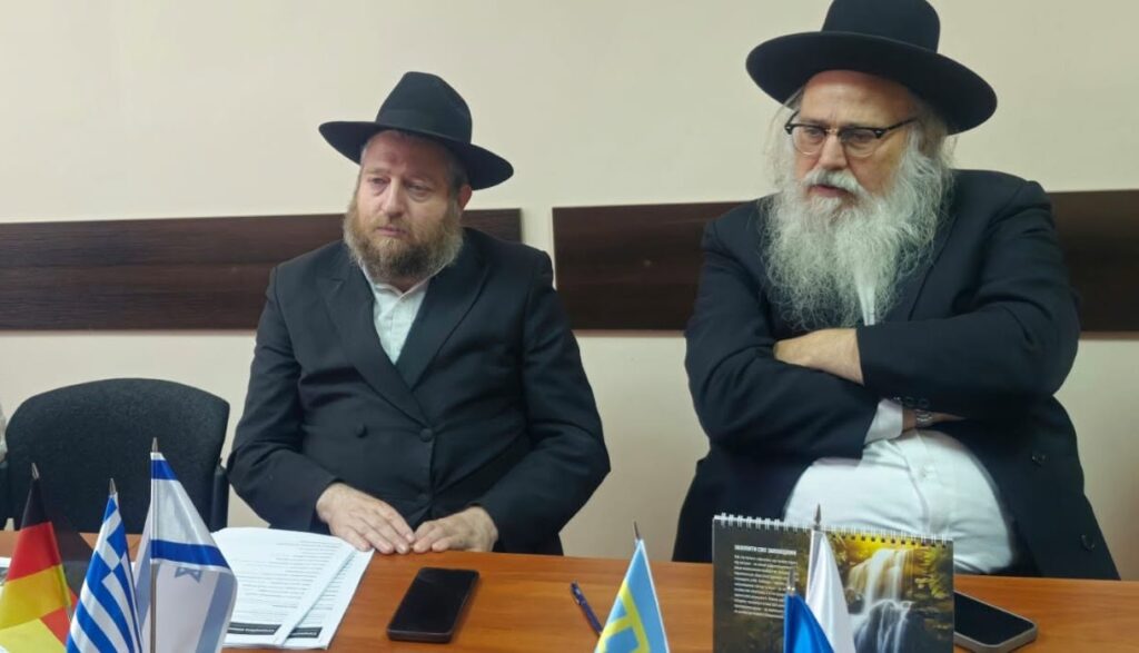 לקראת המסע הארוך ל'קיבוץ' באומן: פגישת תיאום עם משטרת הגבולות בויניצה