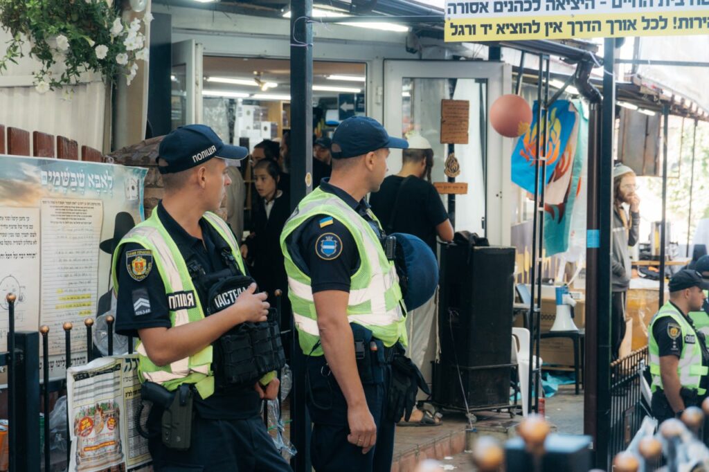 נוסעים לאומן? שימו לב: מס תייר מופחת למשלמים מראש