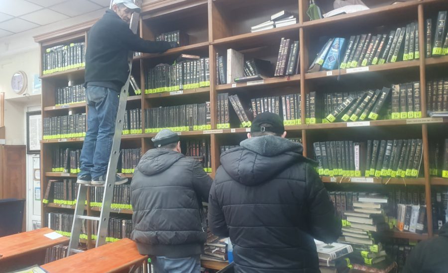 פסח באומן: היערכות לקראת חג הפסח בציון